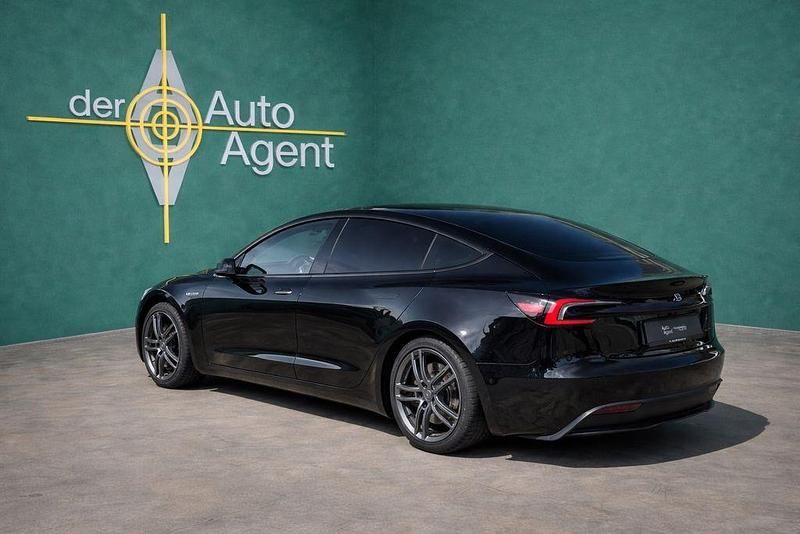 Gebraucht Tesla Model 3 Long Range AWD 366 kW (498 PS) 2024 Schwarz Limousine