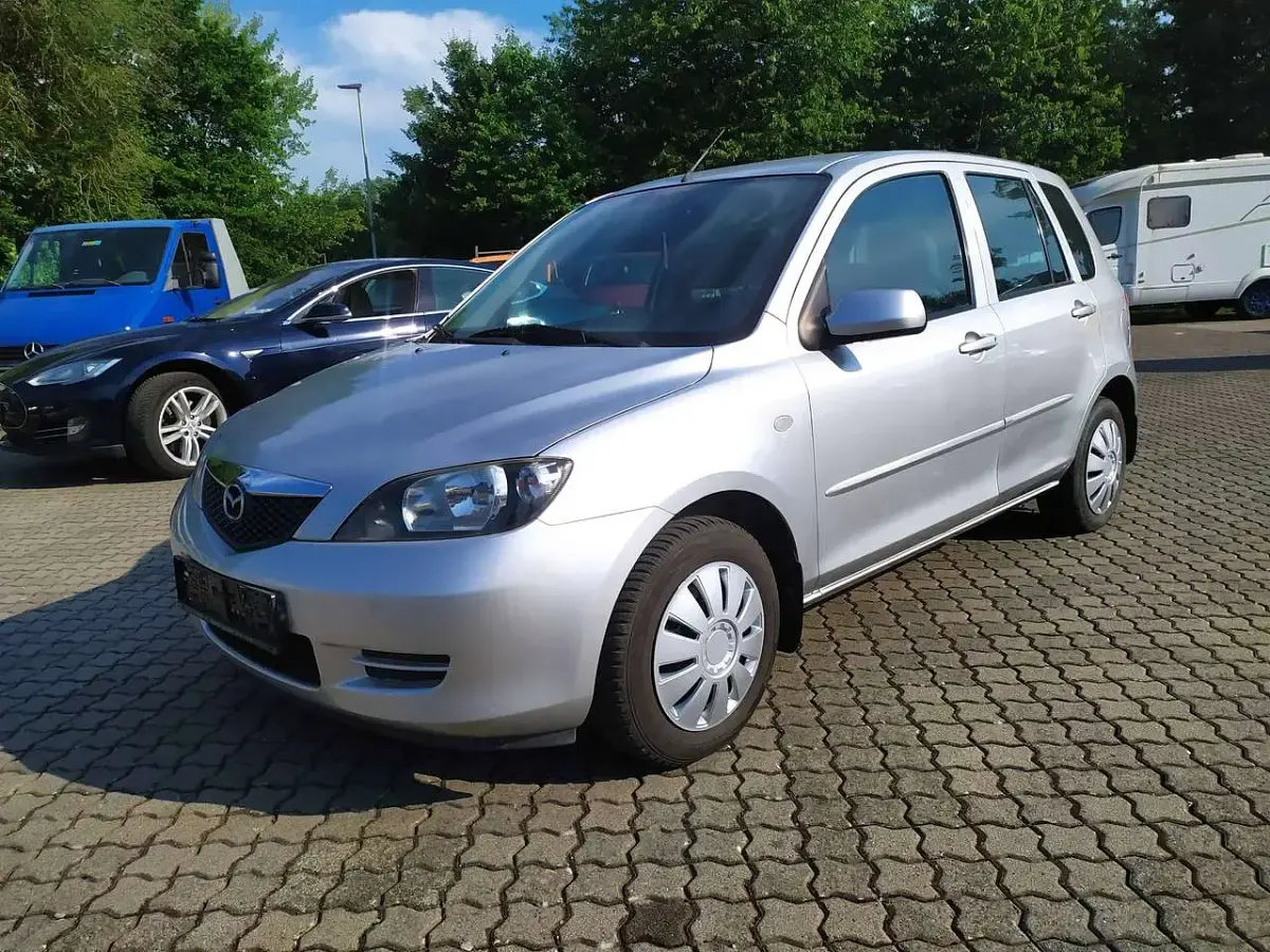 Gebraucht Mazda 2 Exclusive 80 PS (58 kW) 2005 Grau Kleinwagen