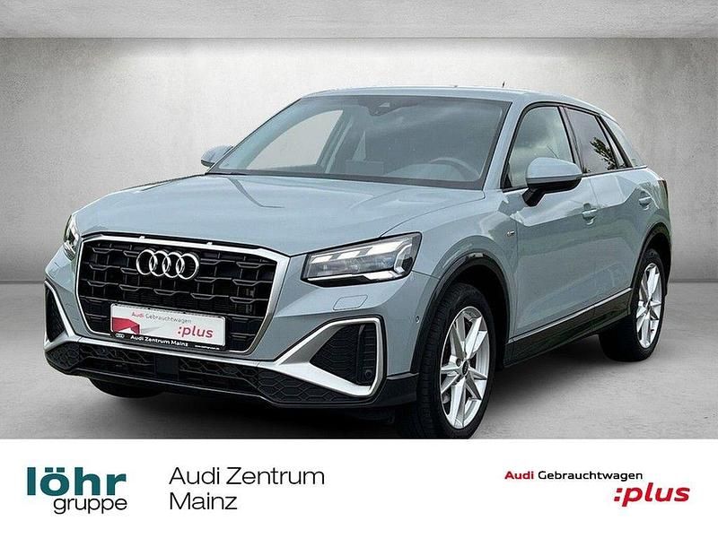 Grau Gebraucht 2022 Audi Q2 S-Line SUV | 27.880 € (Guter Preis) - Bild 1/4