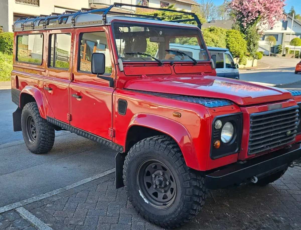 Gebraucht Land Rover Defender S 122 PS (89 kW) 2000 Rot Kombi