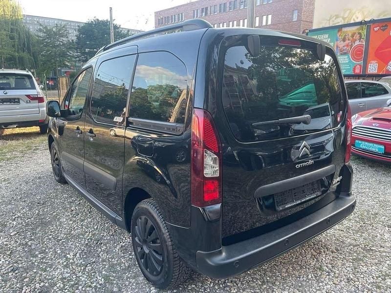 Gebraucht Citroën Berlingo 120 PS (88 kW) 2014 Schwarz Van / Kleinbus