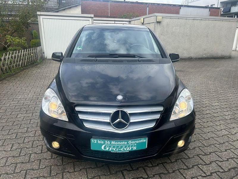 Gebraucht Mercedes B160 95 PS (69 kW) 2010 Schwarz Van / Kleinbus