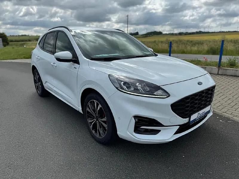 Gebraucht Ford Kuga ST-Line 150 PS (110 kW) 2024 Frostweiß SUV
