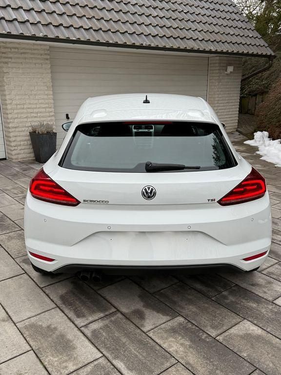 Gebraucht VW Scirocco 125 PS (91 kW) 2014 Weiß Coupé