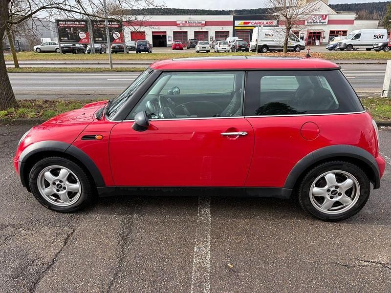 Usado Mini ONE 90 HP (66 kW) 2003 Vermelho Citadino
