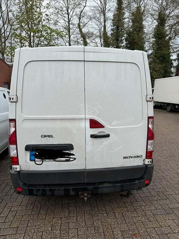 Second-hand Opel Movano 2013 Alb Monovolum