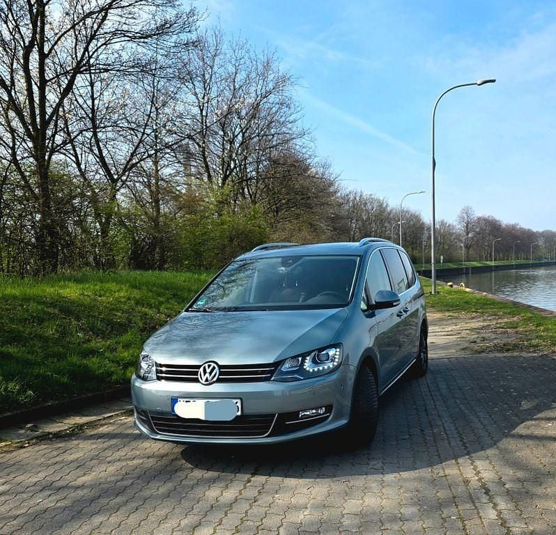 Gebraucht VW Sharan Highline 177 PS (130 kW) 2014 Van / Kleinbus