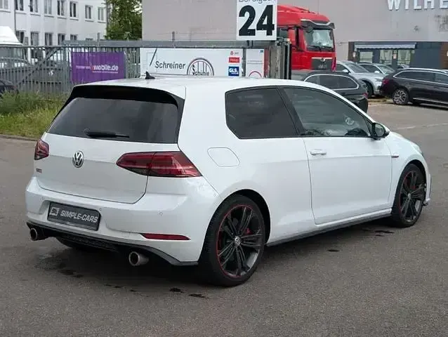 Gebraucht VW Golf VII GTI 245 PS (180 kW) 2018 Weiß Coupé