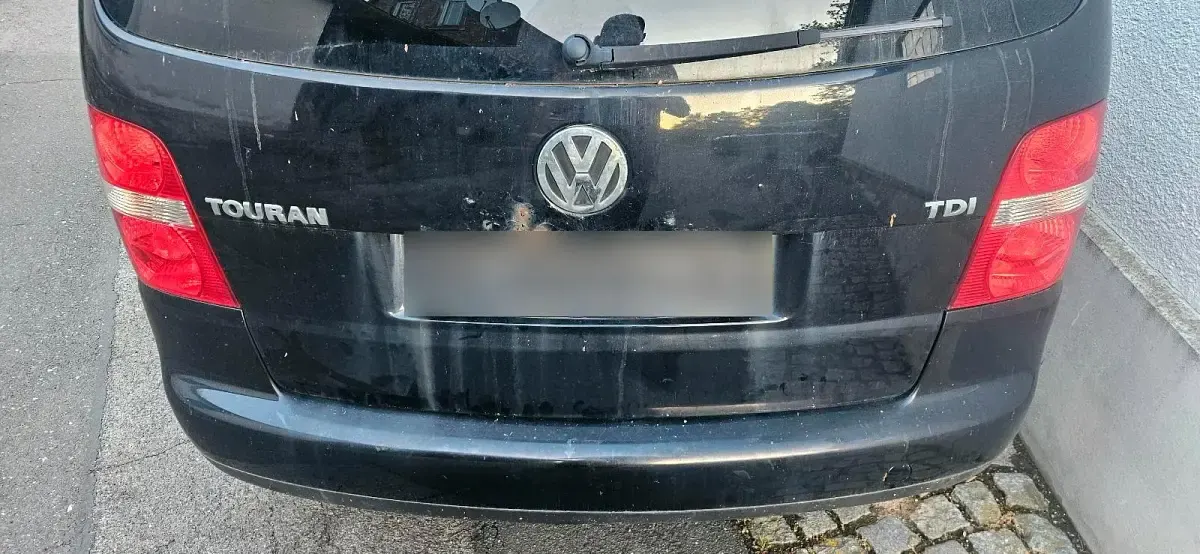 Gebraucht VW Touran 105 PS (77 kW) 2006 Schwarz Van / Kleinbus