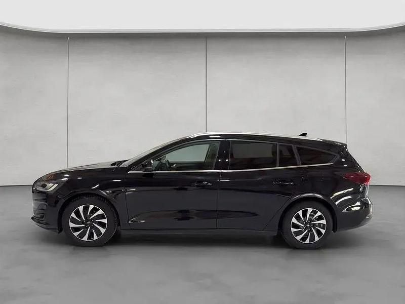 Gebraucht Ford Focus Titanium 125 PS (91 kW) 2024 Schwarz Kombi