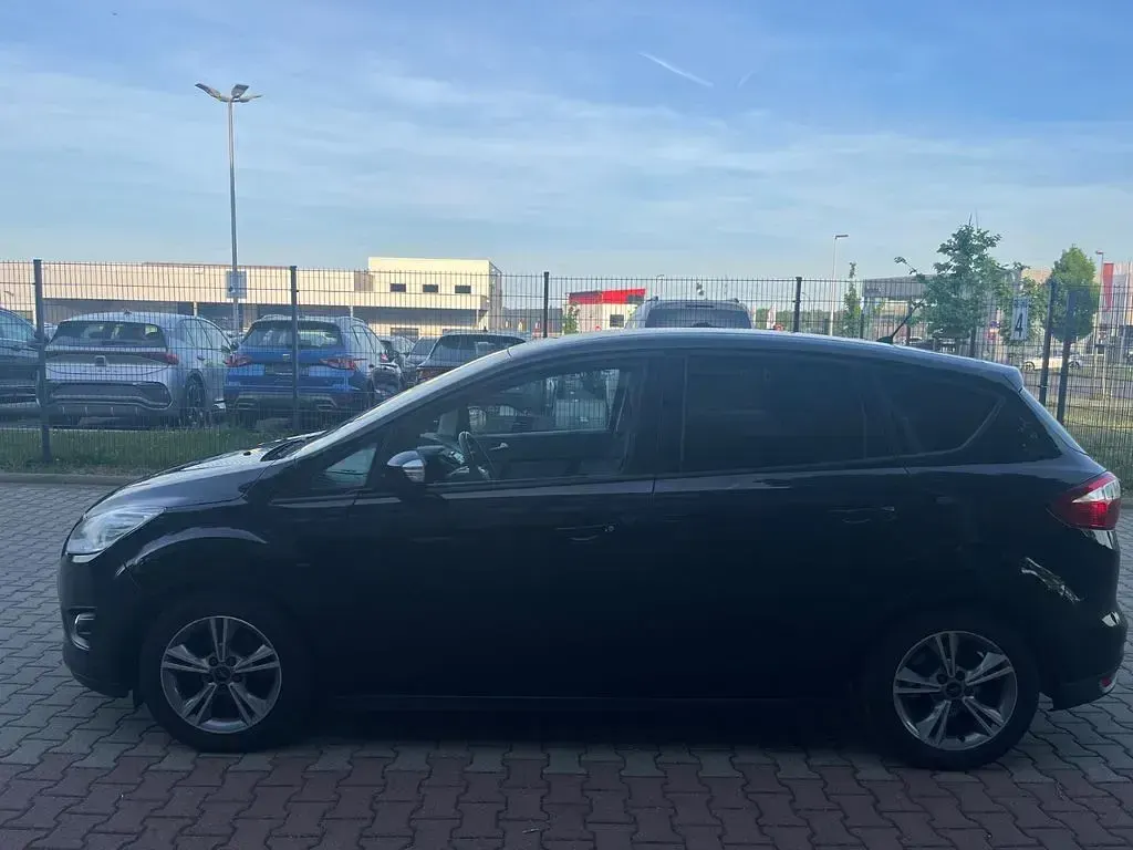 Second-hand Ford C-MAX SYNC Edition 116 CP (85 kW) 2013 Negru Monovolum