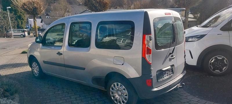 Gebraucht Renault Kangoo 115 PS (84 kW) 2020 Silber Van / Kleinbus