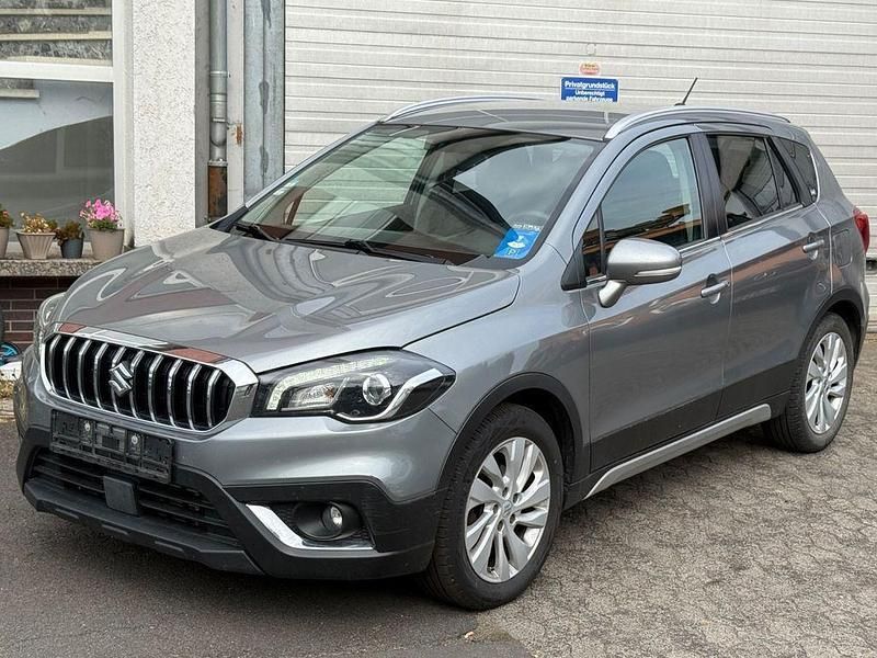 Gebraucht 2018 Suzuki SX4 S-Cross Club SUV | 9.999 € (Superpreis) - Bild 1/4
