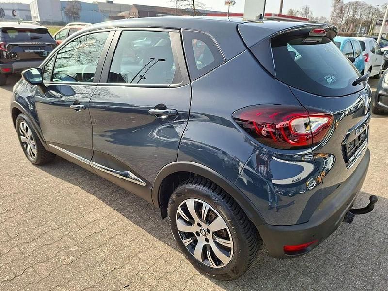 Gebraucht Renault Captur Experience 118 PS (86 kW) 2017 Blau SUV