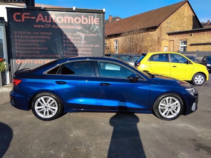 Używany Audi A3 Advanced 190 KM (139 kW) 2023 Niebieski Sedan/Limuzyna
