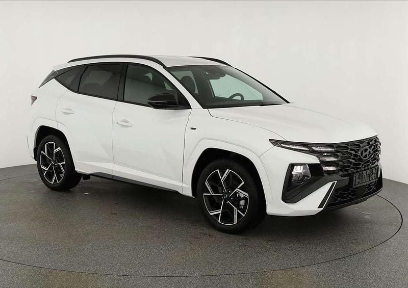 Atlas white Neu 2025 Hyundai Tucson N Line SUV | 34.084 € (Guter Preis) - Bild 1/4
