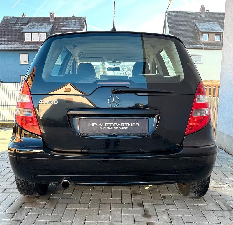 Gebraucht Mercedes A150 Classic 95 PS (69 kW) 2005 Schwarz Kleinwagen