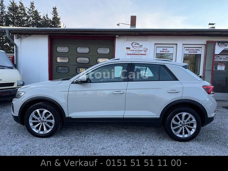 Gebraucht VW T-Roc Style 116 PS (85 kW) 2023 Grau SUV