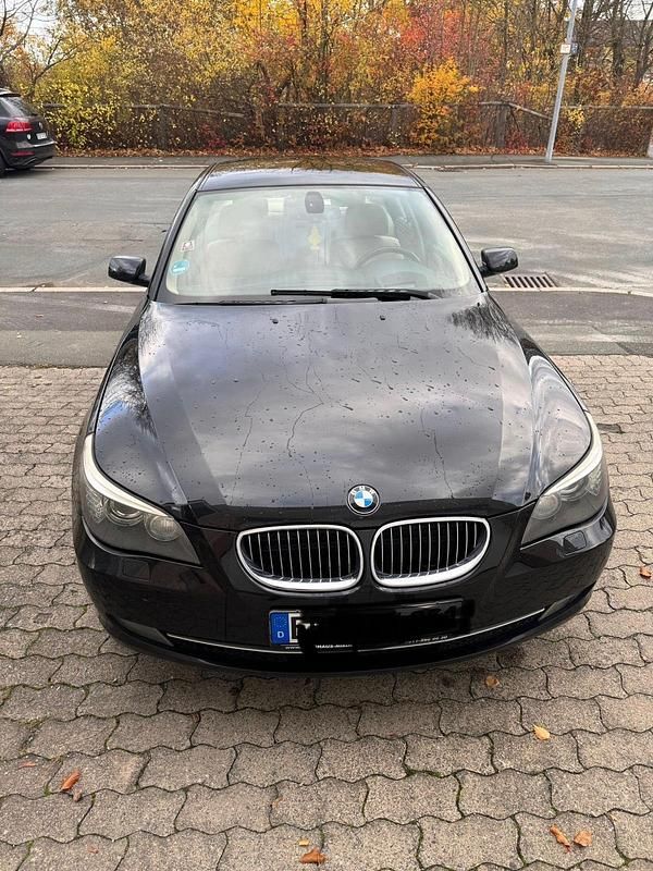 Schwarz Gebraucht 2008 BMW 530 Limousine | 6.100 € (Guter Preis) - Bild 1/4