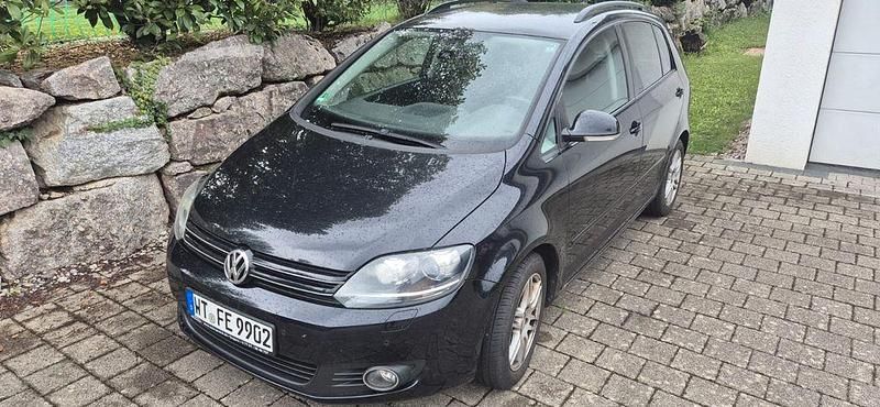 Schwarz Gebraucht 2010 VW Golf Plus Van / Kleinbus | 3.650 € (Guter Preis) - Bild 1/4