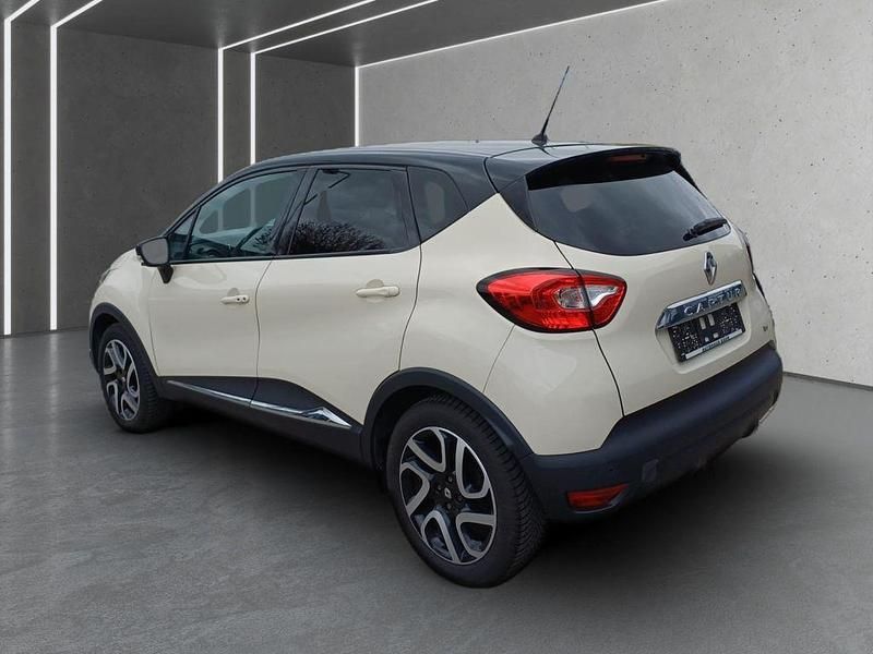 Gebraucht Renault Captur Expression 90 PS (66 kW) 2015 Beige SUV