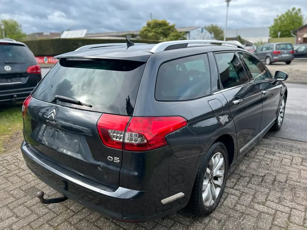 Gebraucht Citroën C5 115 PS (84 kW) 2014 Grau Kombi