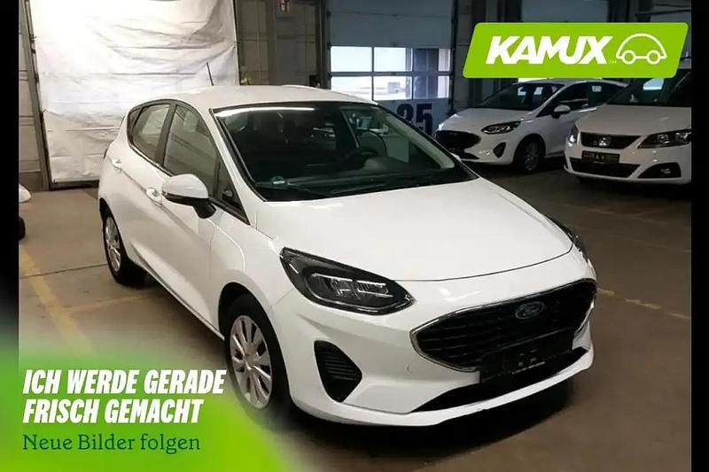 Weiß Gebraucht 2022 Ford Fiesta Limousine | 13.450 € (Fairer Preis) - Bild 1/4