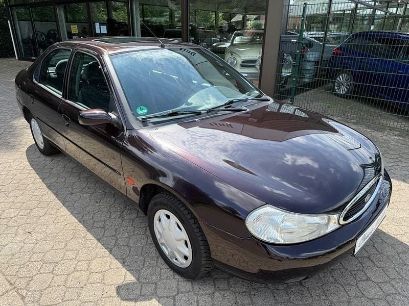 Violett Gebraucht 1998 Ford Mondeo Limousine | 1.950 € (Teuer) - Bild 1/4