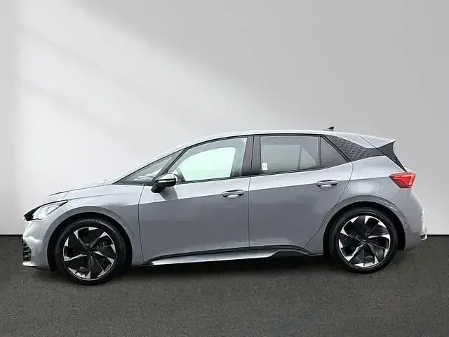Usata Cupra Born 169 kW (231 CV) 2023 Grigio Utilitaria
