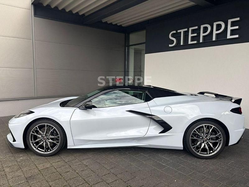 Neu Corvette Stingray 481 PS (353 kW) 2025 Ceramic matrix gray met. Cabrio