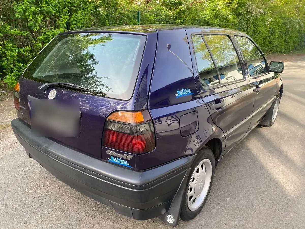 Gebraucht VW Golf III 60 PS (44 kW) 1994 Blau Limousine