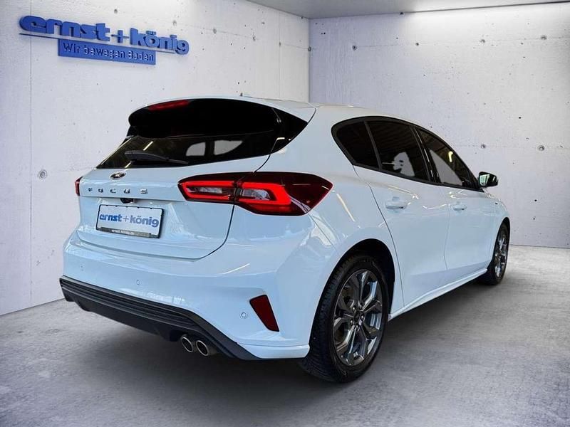 Usata Ford Focus ST-Line 155 CV (114 kW) 2024 Bianco Berlina