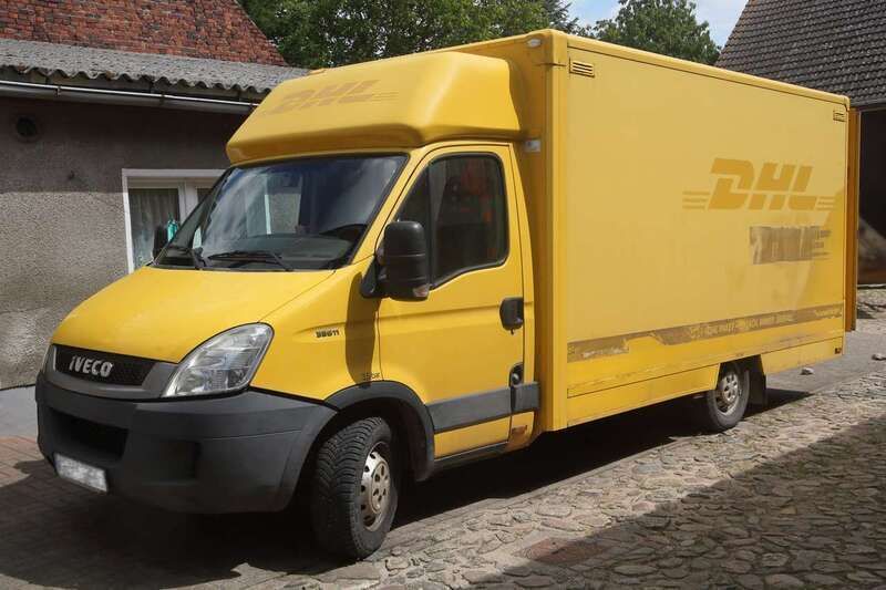 Gelb Gebraucht 2009 Iveco Daily Van | 8.500 € (Etwas zu teuer) - Bild 1/4