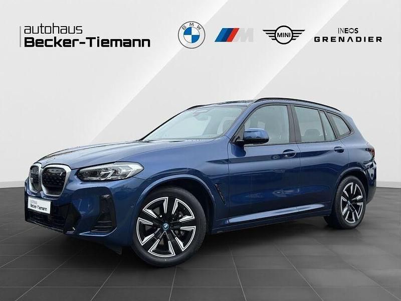 Phytonicblau Gebraucht 2021 BMW iX3 M Sport SUV | 38.712 € (Etwas zu teuer) - Bild 1/4
