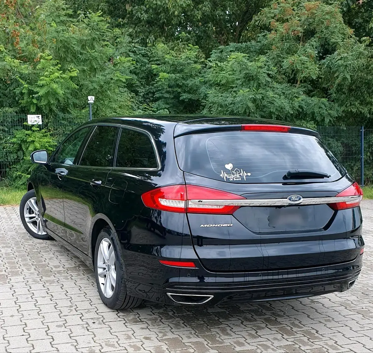 Gebraucht Ford Mondeo 190 PS (139 kW) 2019 Schwarz Kombi