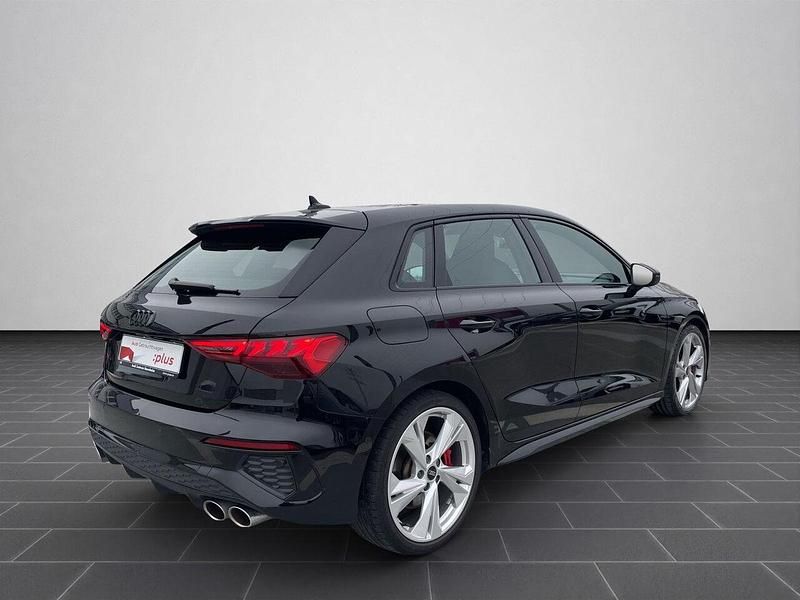 Gebraucht Audi S3 Sport 310 PS (228 kW) 2022 Mythosschwarz metallic (metallic) Limousine