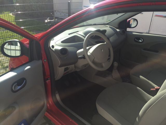 Gebraucht Renault Twingo 76 PS (55 kW) 2009 Rot Kleinwagen
