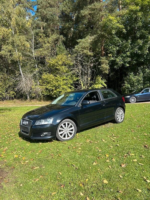 Schwarz Gebraucht 2009 Audi A3 Kleinwagen | 3.800 € (Guter Preis) - Bild 1/4