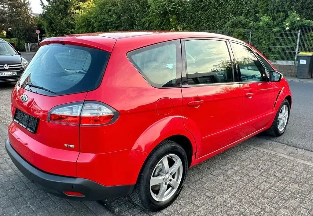 Gebraucht Ford S-MAX Trend 140 PS (102 kW) 2007 Rot Van / Kleinbus