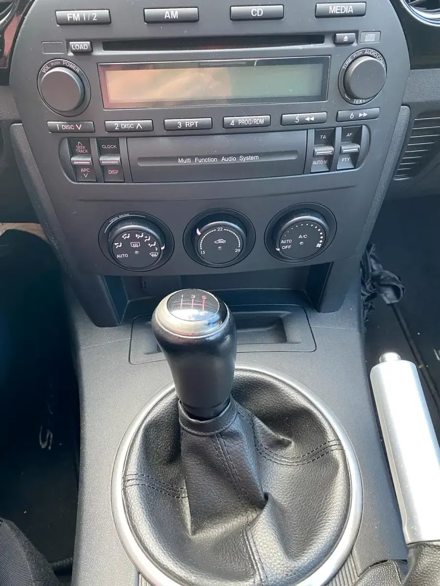 Gebraucht Mazda MX5 126 PS (92 kW) 2007 Schwarz Cabrio