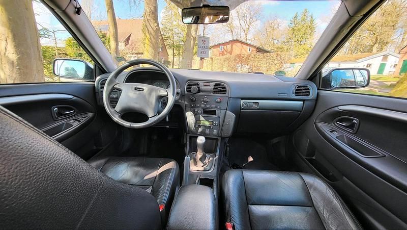 Second-hand Volvo V40 2002 Argintiu Break