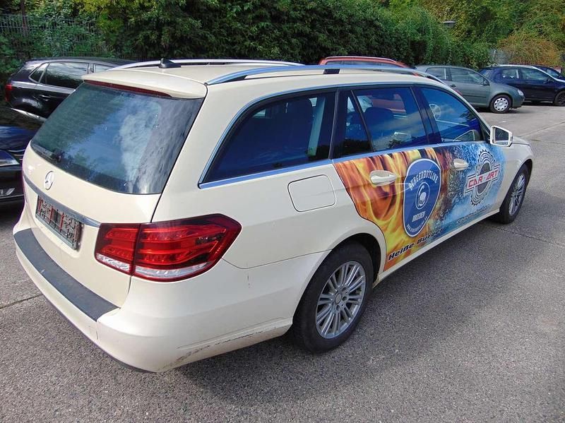 Gebraucht Mercedes E200 136 PS (100 kW) 2013 Gelb Kombi