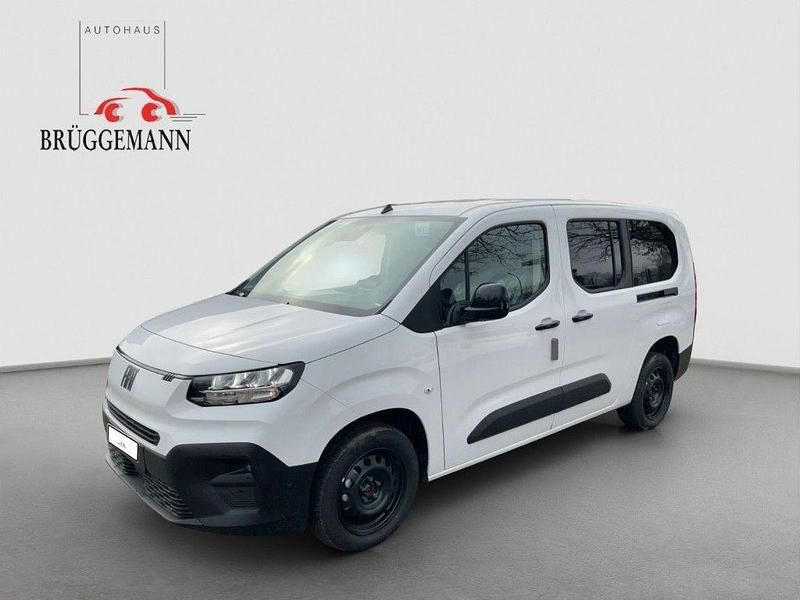 Neu Fiat Doblò 131 PS (96 kW) 2026 Weiß Van / Kleinbus