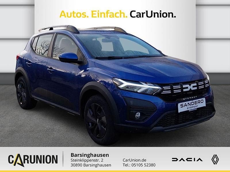 Neu Dacia Sandero Expression 91 PS (66 kW) 2025 Ironblau metallic Limousine