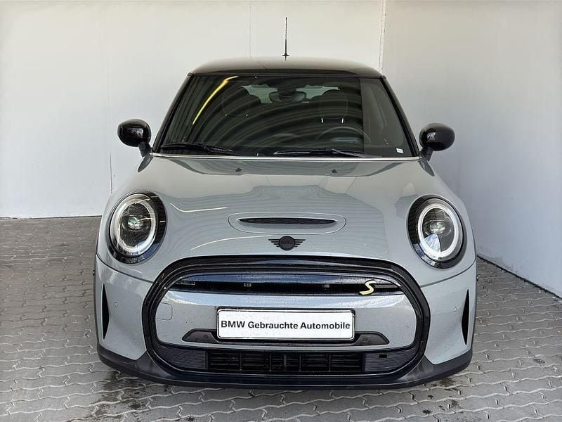 Grau Gebraucht 2022 Mini Cooper SE Kleinwagen | 15.789 € (Fairer Preis) - Bild 1/4