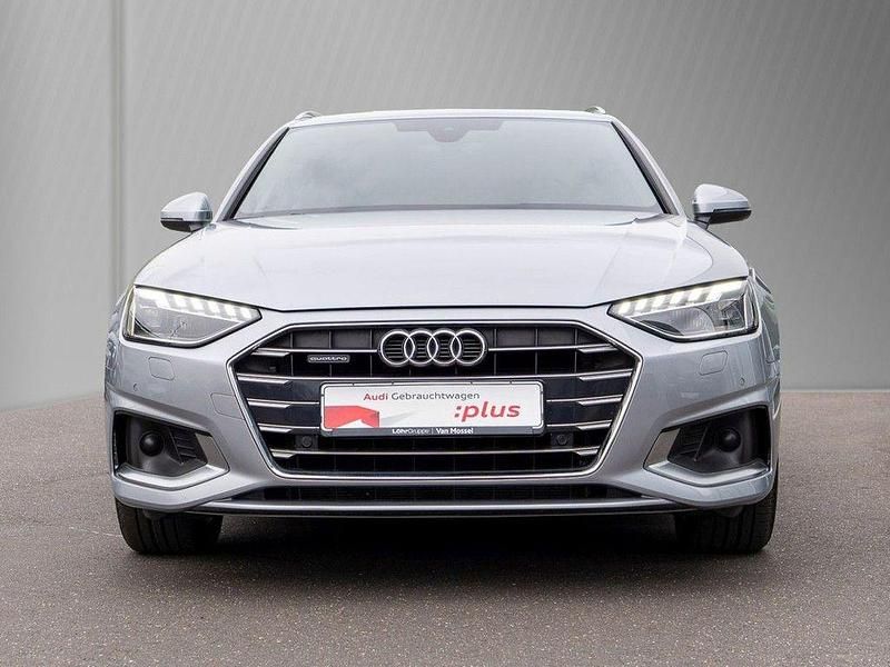 Gebraucht Audi A4 Advanced 204 PS (150 kW) 2021 Florettsilber metallic Kombi
