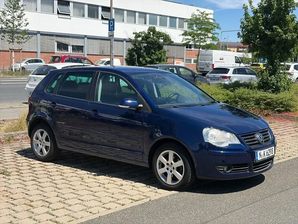 Gebraucht VW Polo United 80 PS (58 kW) 2009 Blau Kleinwagen
