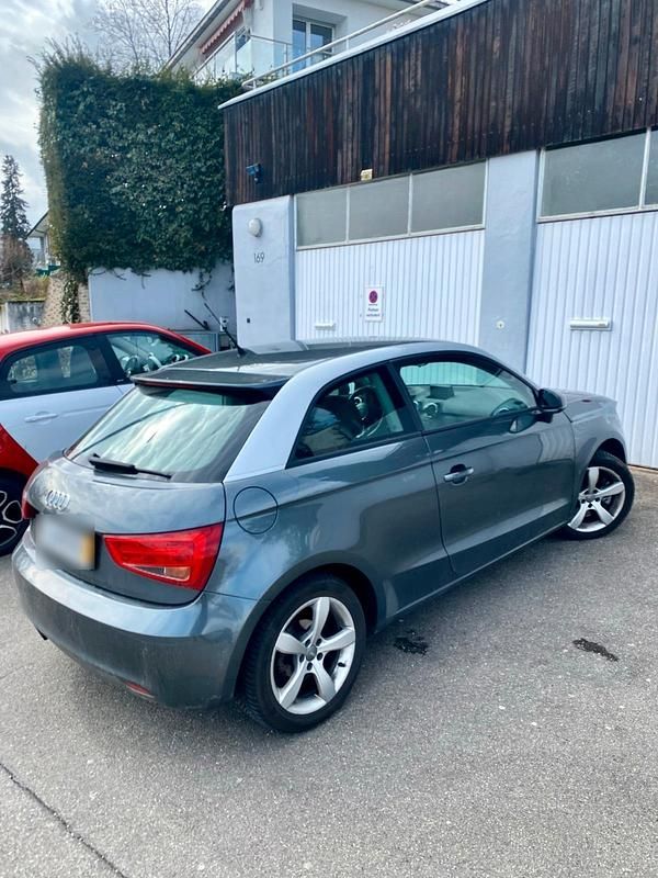 Gebraucht Audi A1 120 PS (88 kW) 2010 Grau Kleinwagen