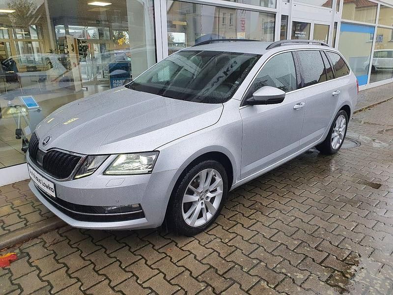 Silber Gebraucht 2018 Skoda Octavia Style Kombi | 15.670 € (Fairer Preis) - Bild 1/4