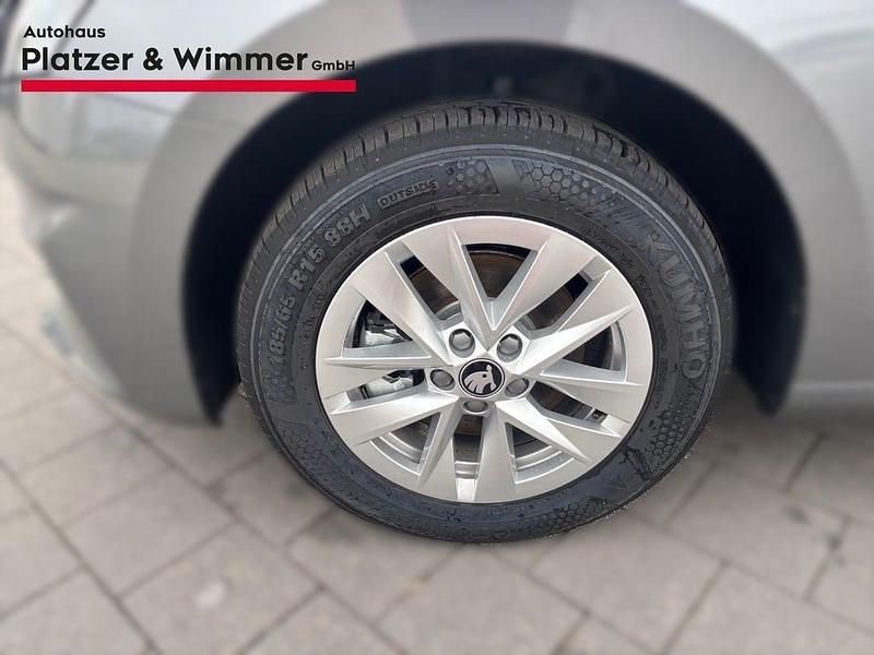 Neu Skoda Fabia Selection 116 PS (85 kW) 2025 Grau Limousine